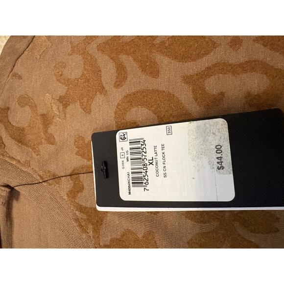 Guess Slim Fit Organic Cotton T-Shirt in Tan with Pattern - Picture 4 of 4